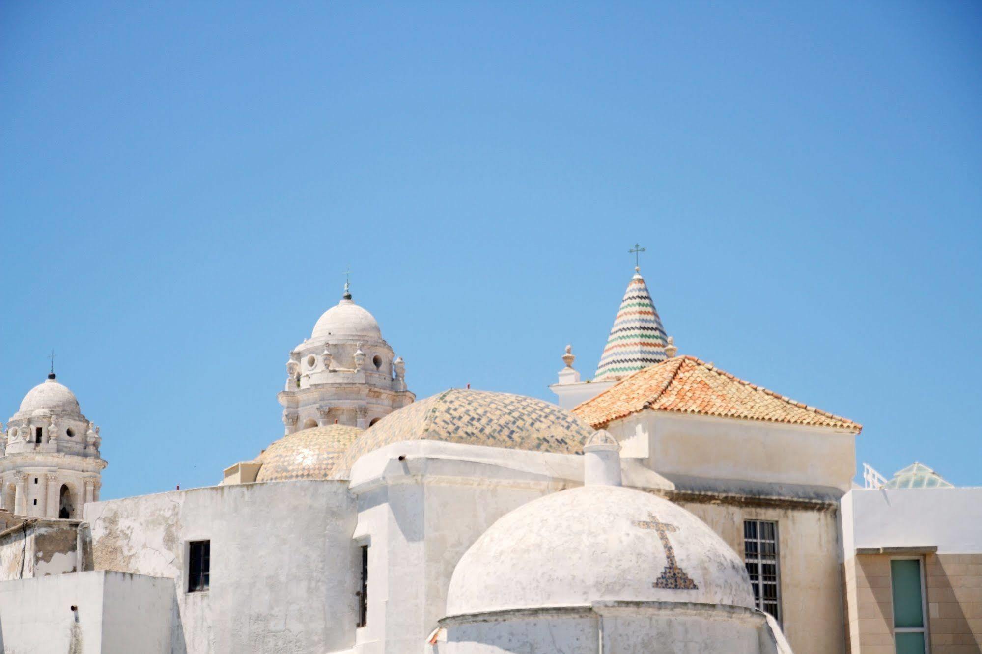 Cadiz Inn Backpackers Exteriér fotografie