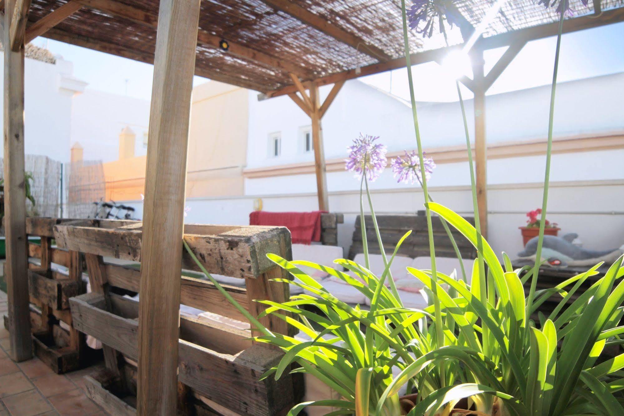 Cadiz Inn Backpackers Exteriér fotografie